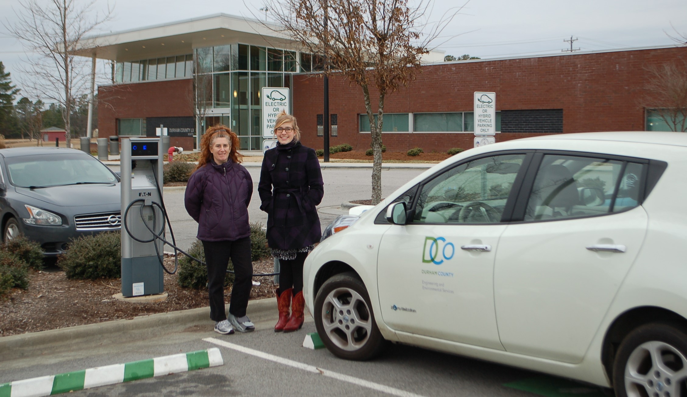 Nissan Leaf County vehicle plugged into Eaton electric vehicle charger