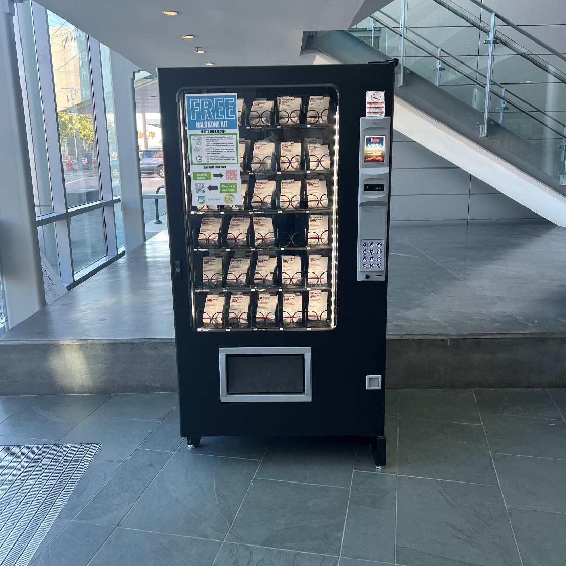 Nalaxone vending machine